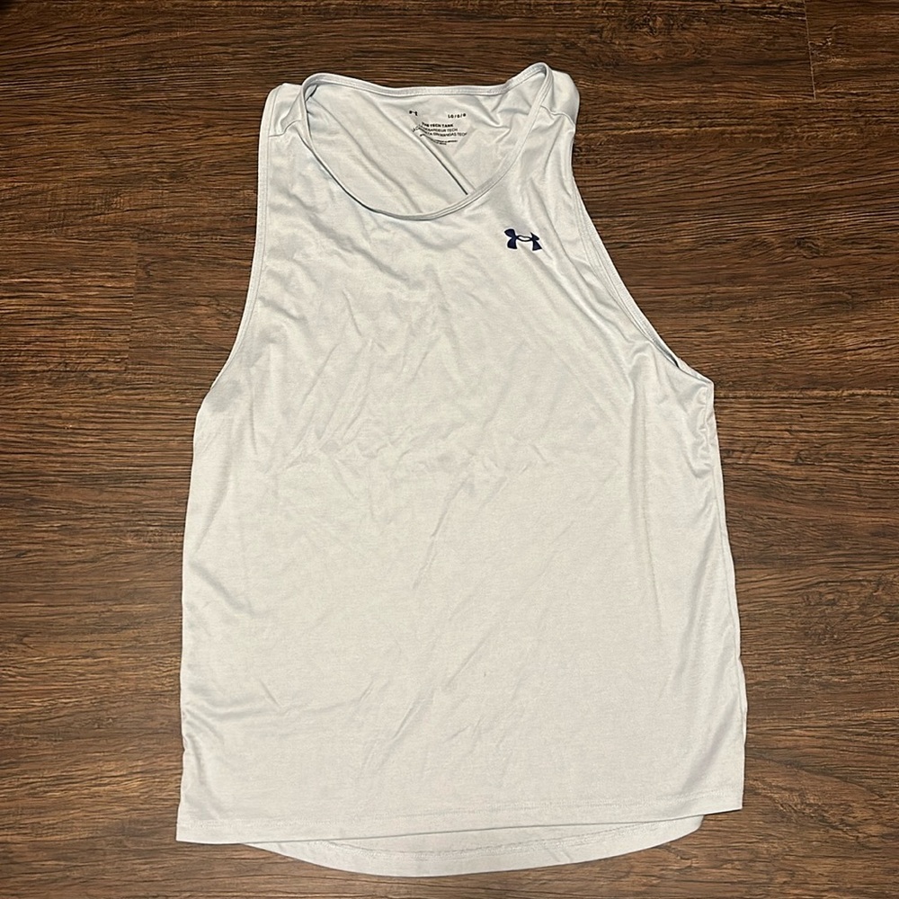 Men’s under armor tank